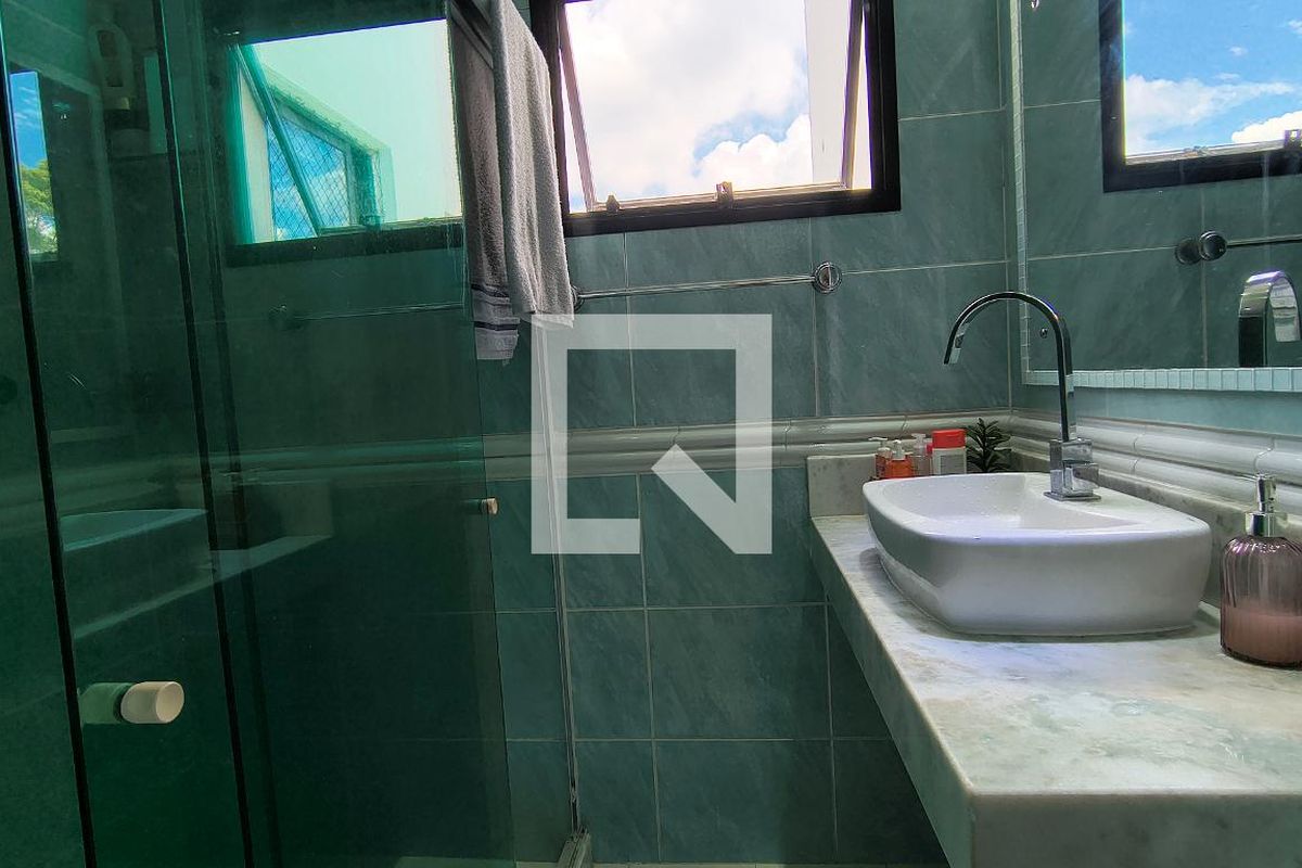 Apartamento, 3 quartos, 189 m² - Foto 56