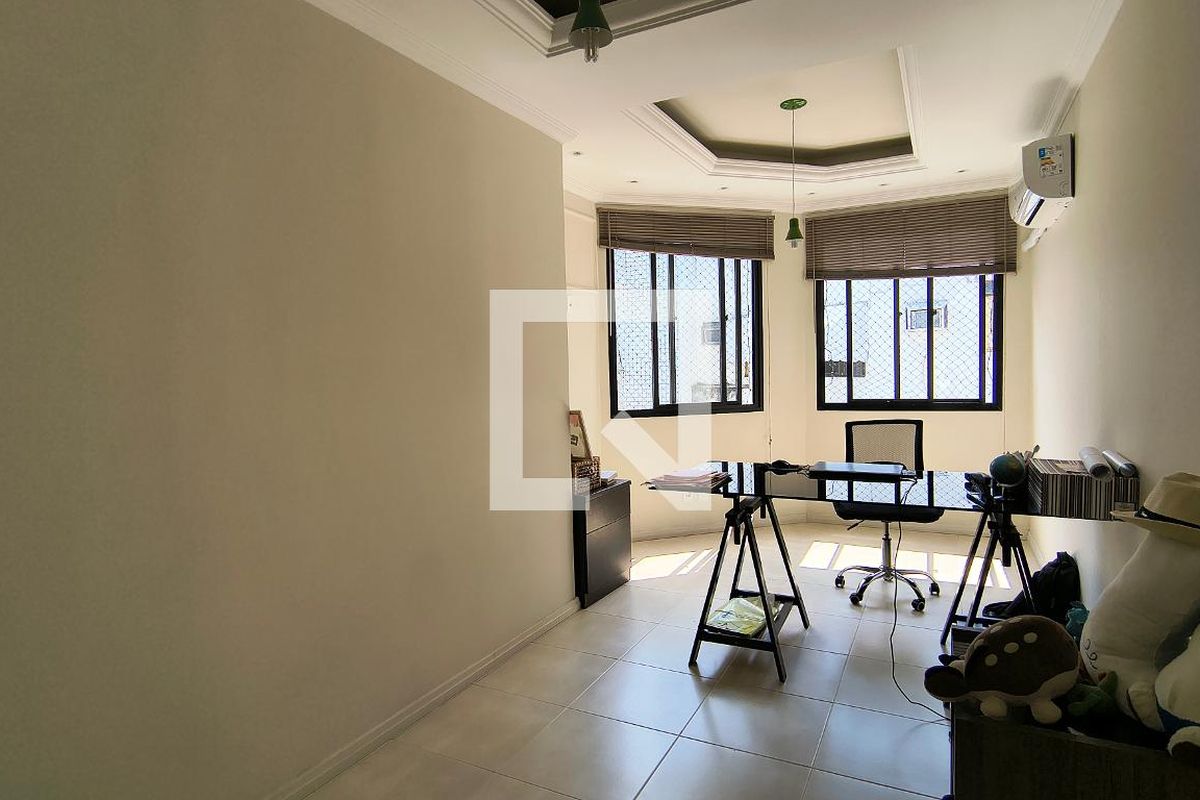 Apartamento, 3 quartos, 189 m² - Foto 32