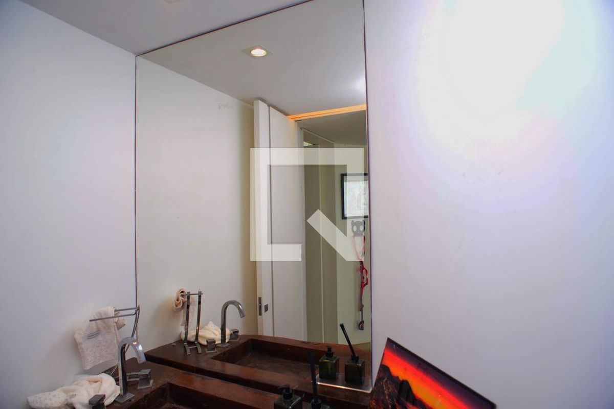 Casa, 4 quartos, 1400 m² - Foto 36