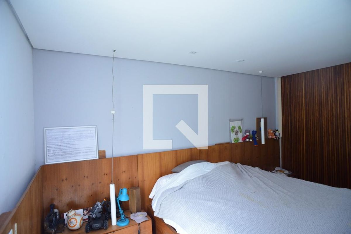 Casa, 4 quartos, 1400 m² - Foto 57