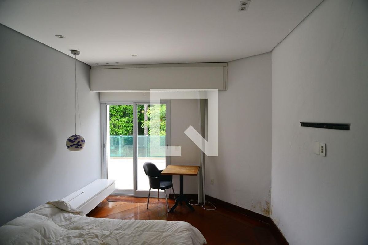 Casa, 4 quartos, 1400 m² - Foto 84