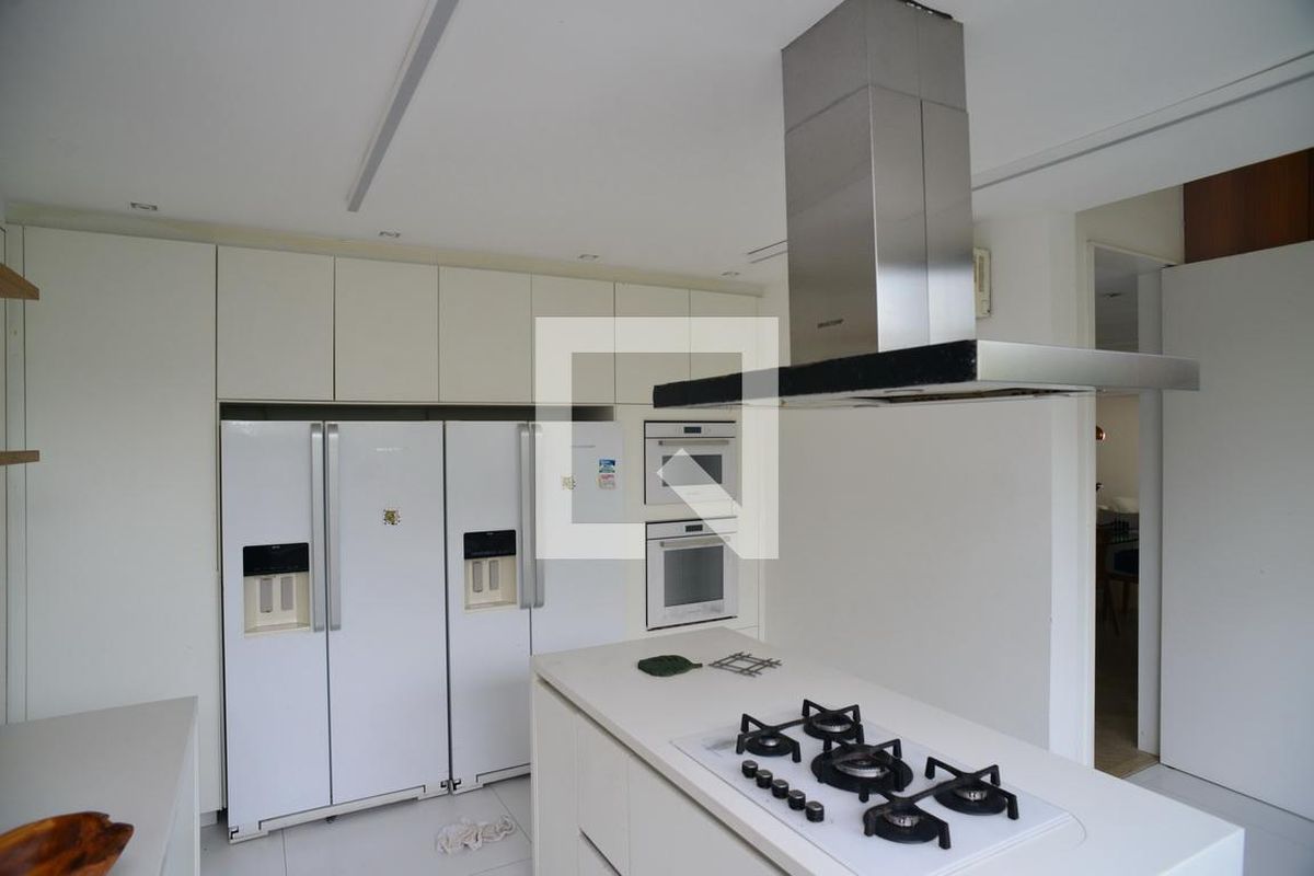 Casa, 4 quartos, 1400 m² - Foto 43