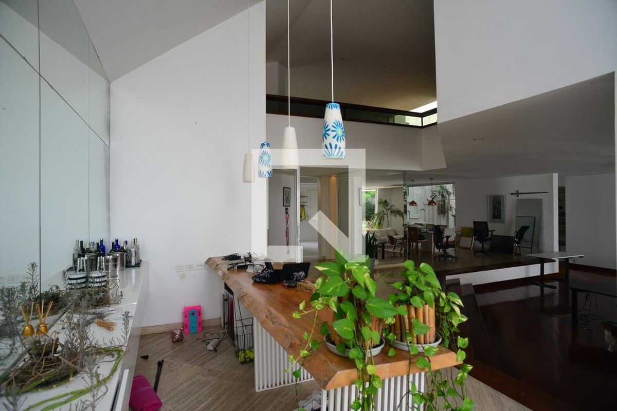 Casa, 4 quartos, 1400 m² - Foto 35