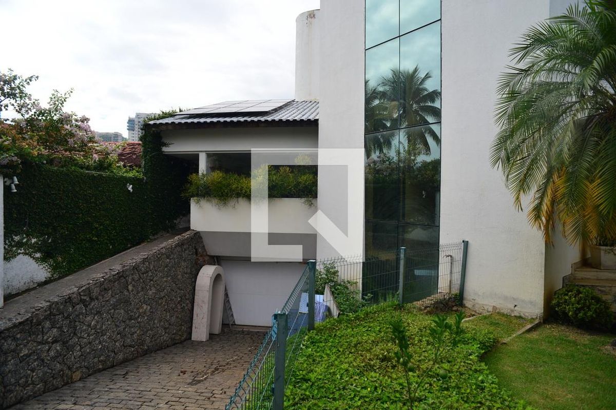 Casa, 4 quartos, 1400 m² - Foto 4