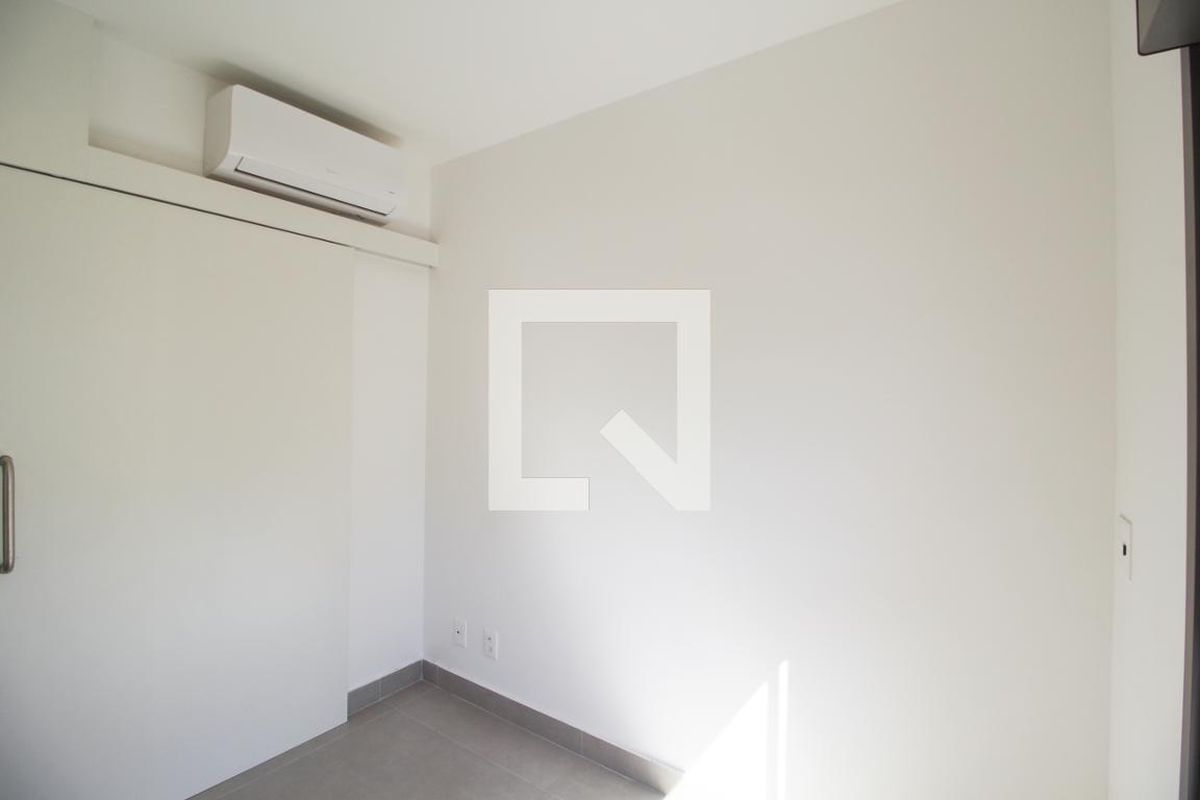 Apartamento, 1 quarto, 33 m² - Foto 18