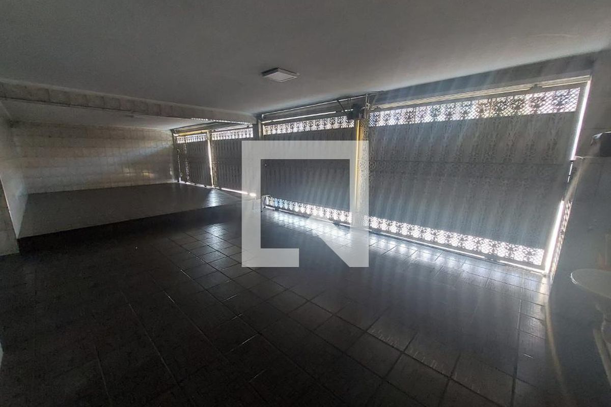 Casa, 6 quartos, 256 m² - Foto 56