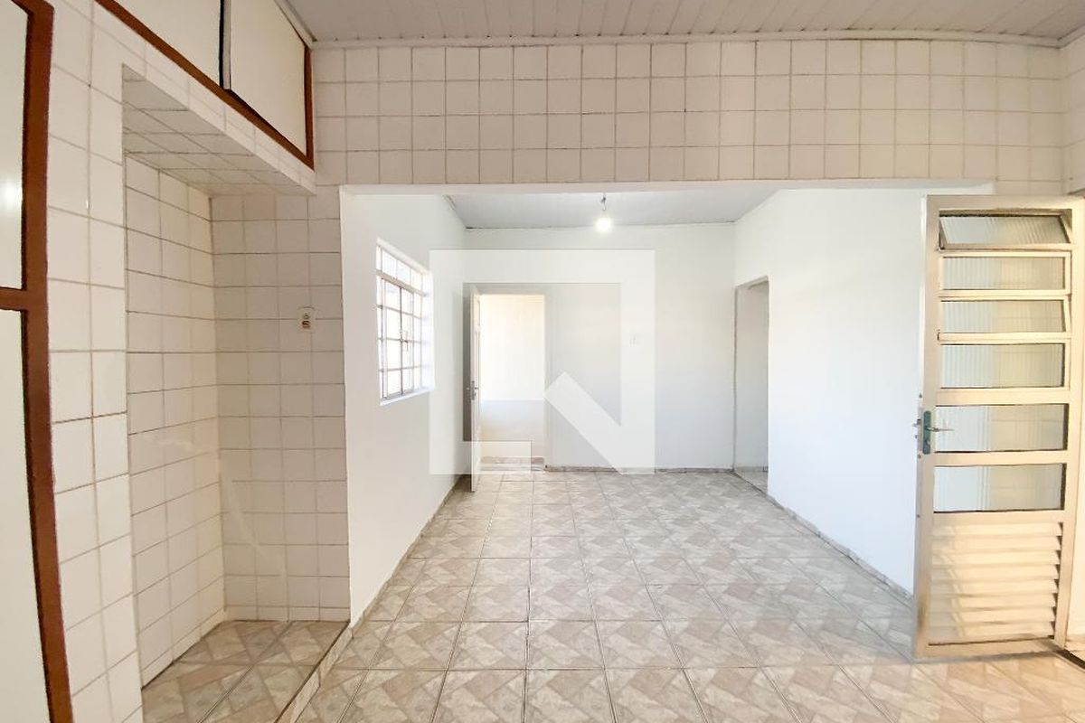 Casa, 5 quartos, 230 m² - Foto 44