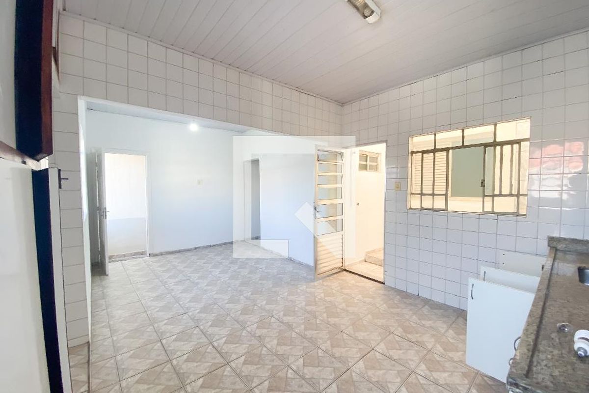 Casa, 5 quartos, 230 m² - Foto 42