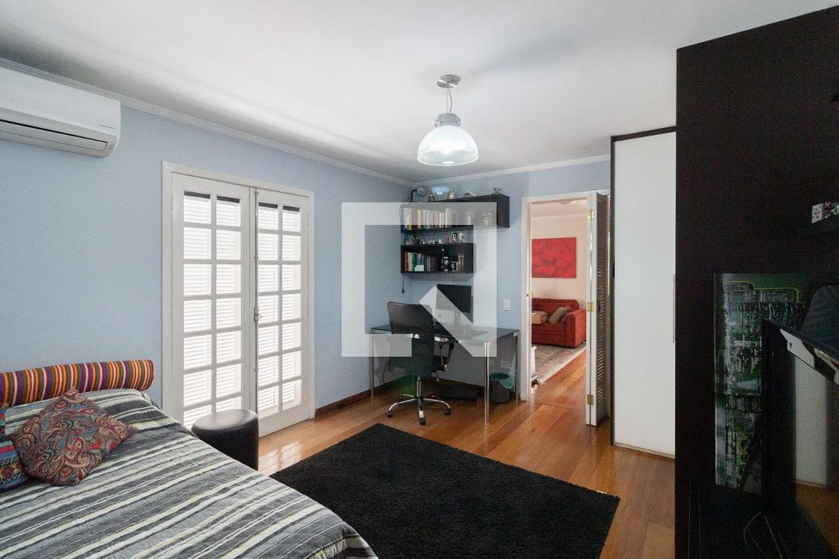 Casa, 3 quartos, 220 m² - Foto 32