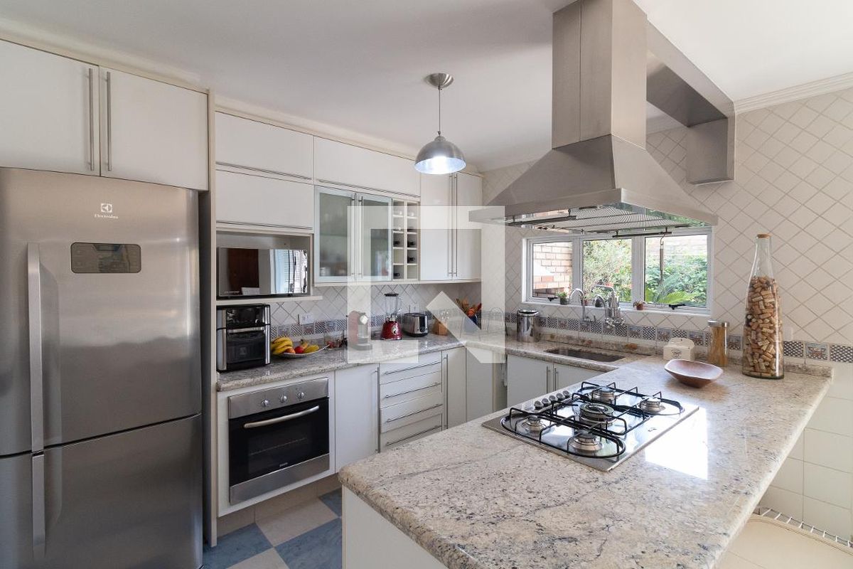 Casa, 3 quartos, 220 m² - Foto 70