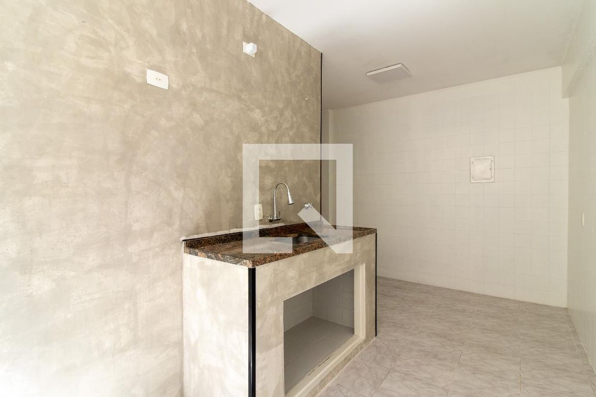 Apartamento à Venda - Cambuí, 2 Quartos,  66 m2 em , Campinas - sp | SoloBR