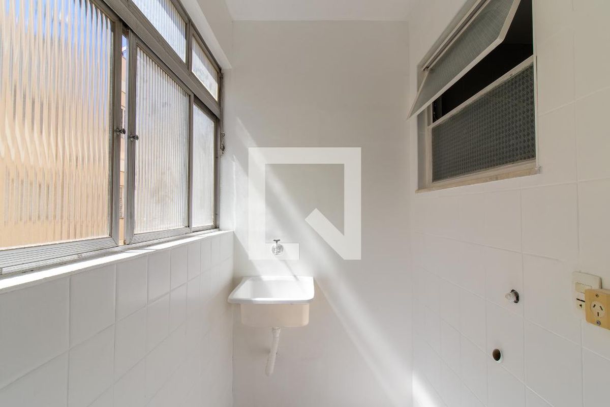 Apartamento à Venda - Cambuí, 2 Quartos,  66 m2 em , Campinas - sp | SoloBR