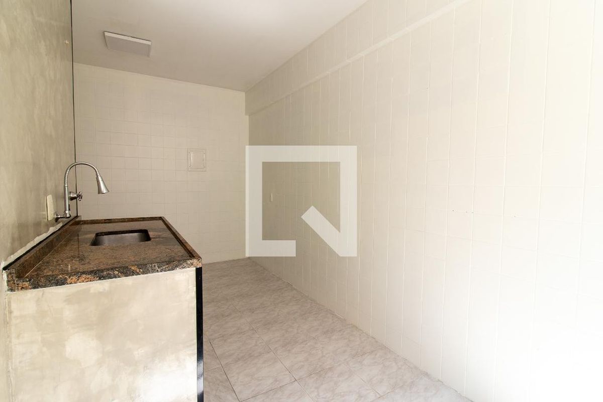 Apartamento à Venda - Cambuí, 2 Quartos,  66 m2 em , Campinas - sp | SoloBR