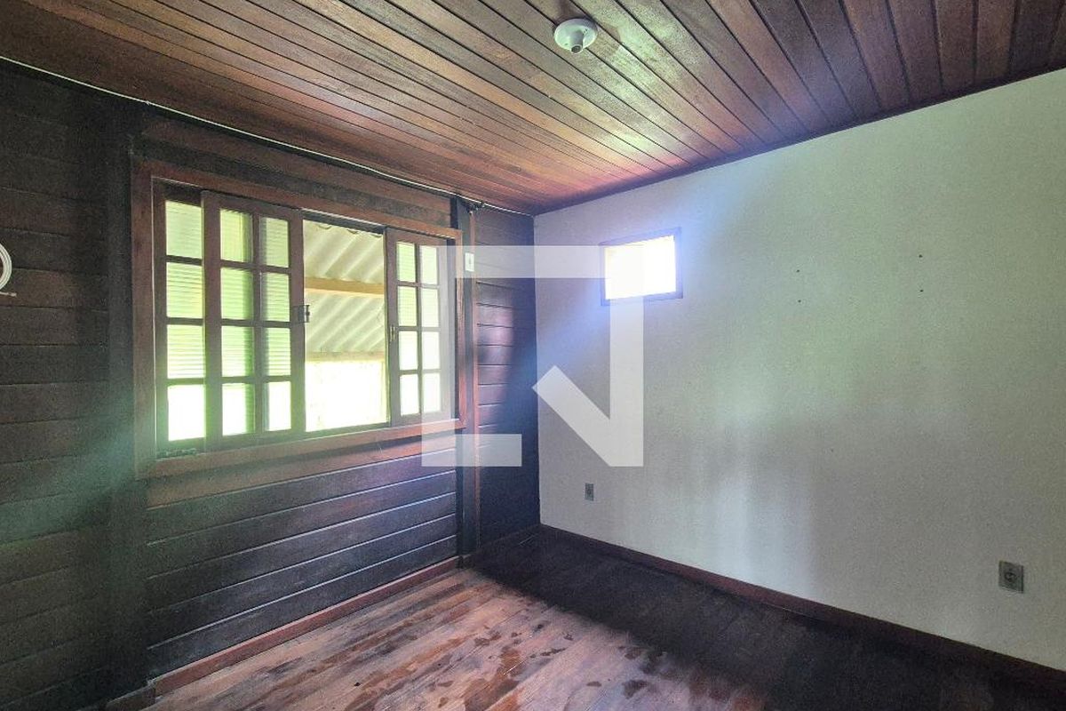 Casa, 2 quartos, 200 m² - Foto 10
