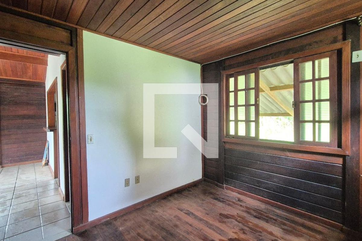 Casa, 2 quartos, 200 m² - Foto 12