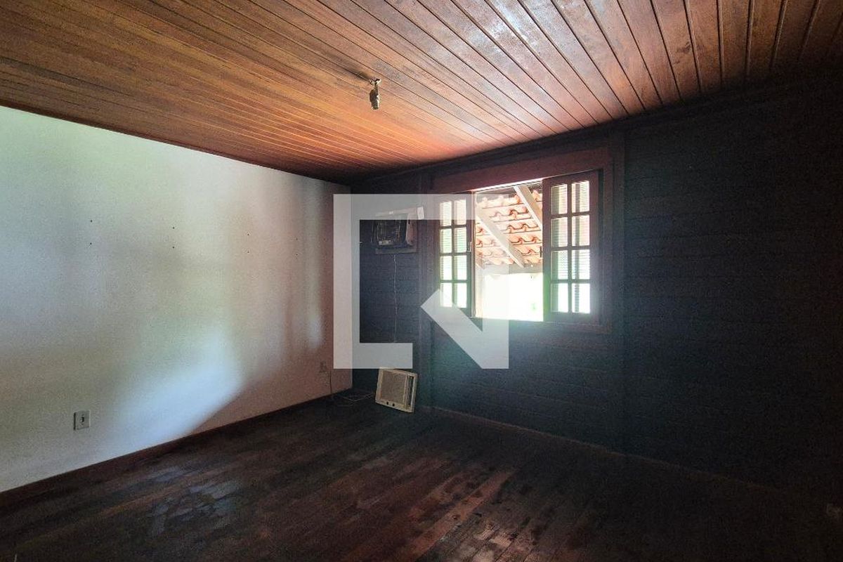 Casa, 2 quartos, 200 m² - Foto 18
