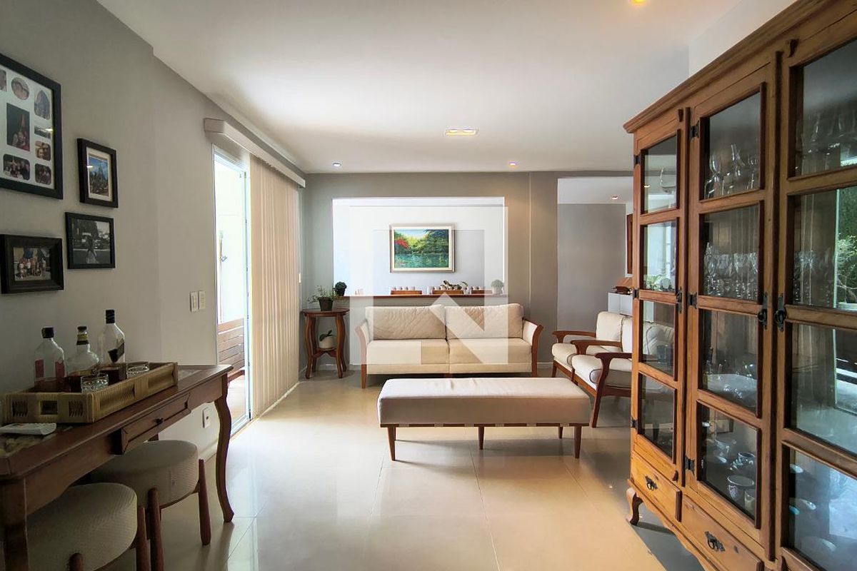 Casa, 4 quartos, 350 m² - Foto 8
