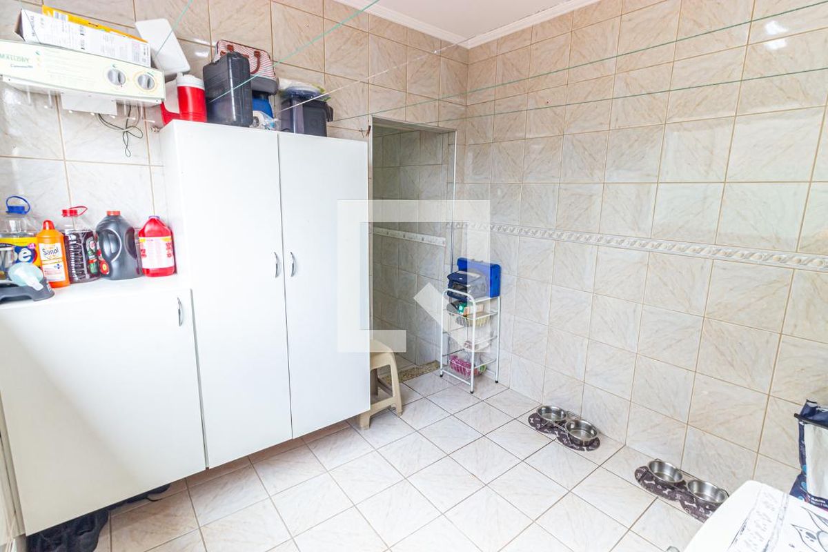 Casa, 3 quartos, 240 m² - Foto 74