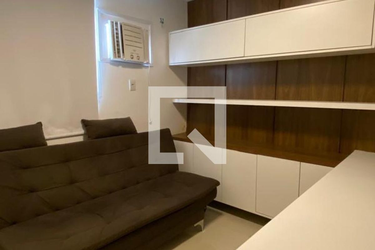 Apartamento, 3 quartos, 110 m² - Foto 2