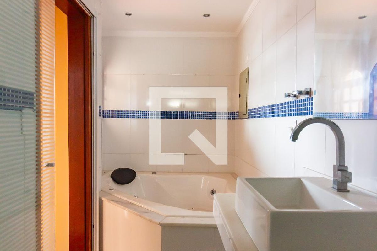 Casa, 2 quartos, 286 m² - Foto 38
