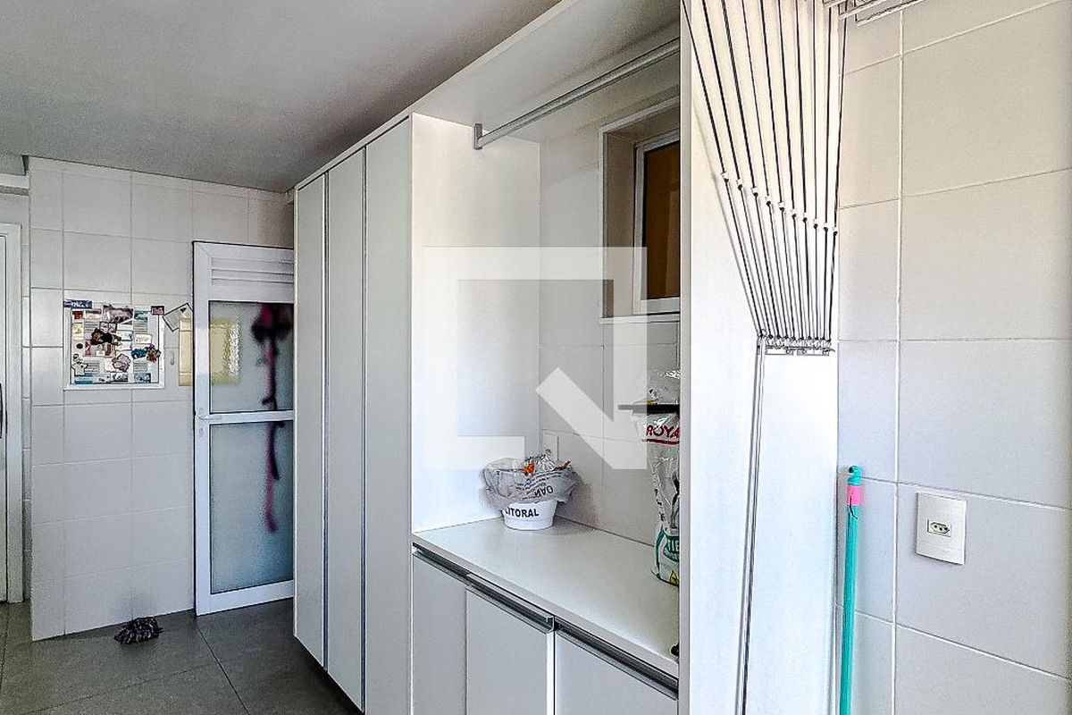 Apartamento, 3 quartos, 210 m² - Foto 54