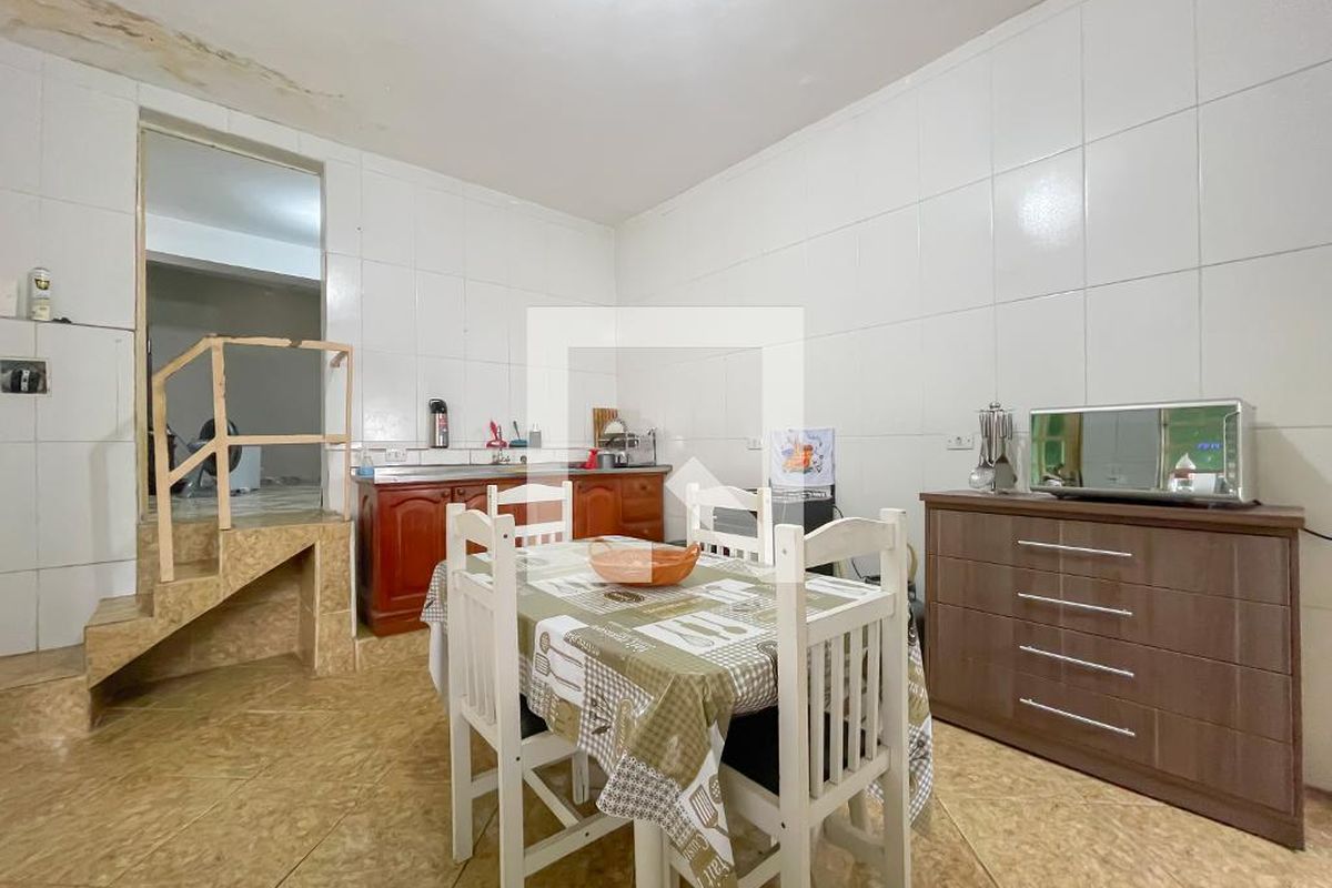 Casa, 3 quartos, 270 m² - Foto 47