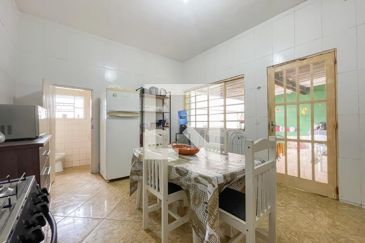 Casa, 3 quartos, 270 m² - Foto 43