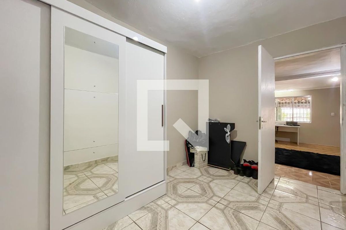 Casa, 3 quartos, 270 m² - Foto 31