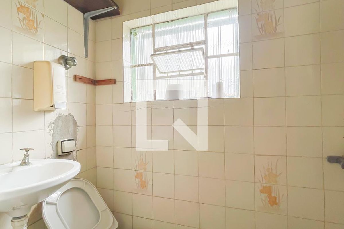 Casa, 3 quartos, 270 m² - Foto 39