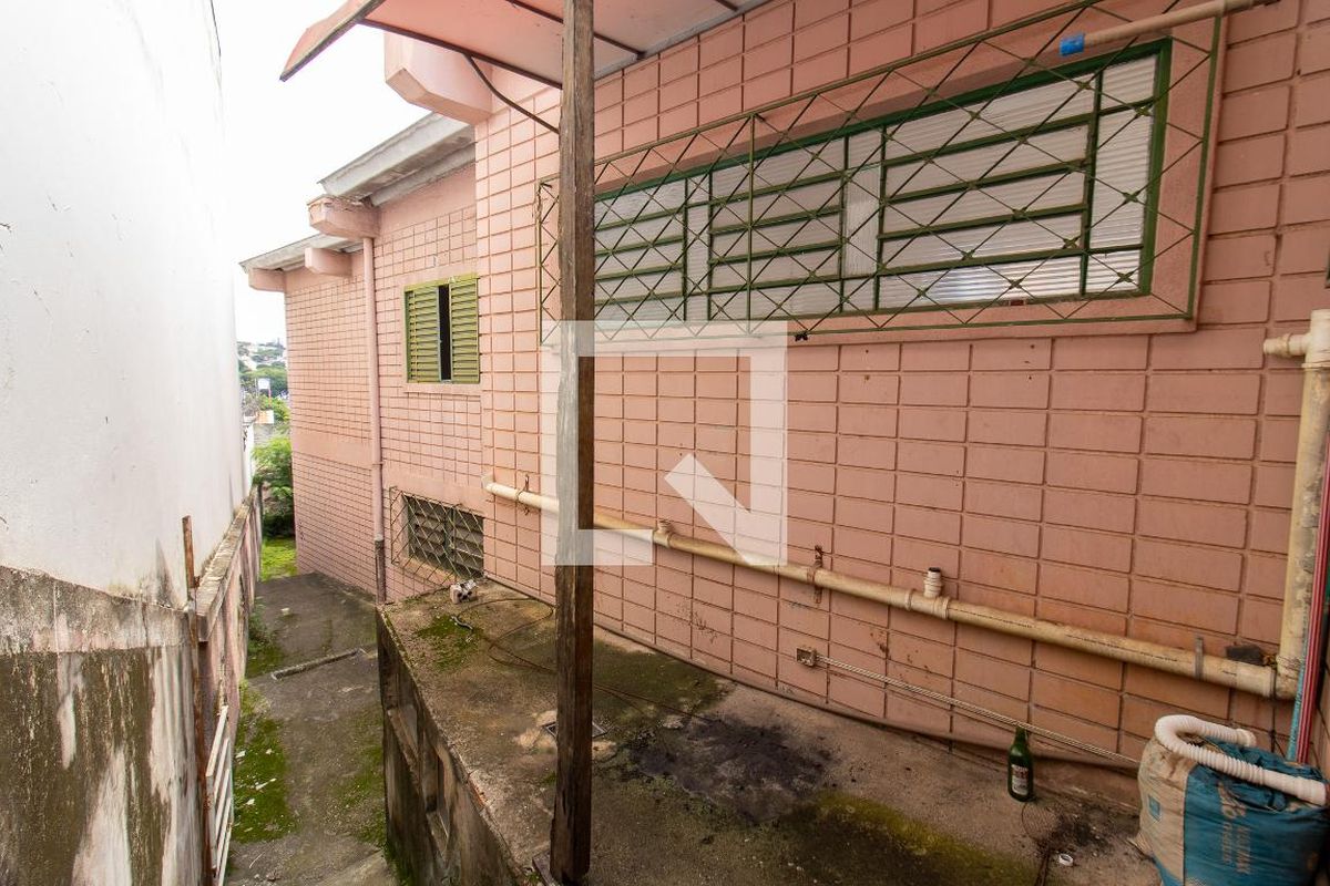 Casa à Venda - Taquaral, 2 Quartos,  240 m2 em , Campinas - sp | SoloBR