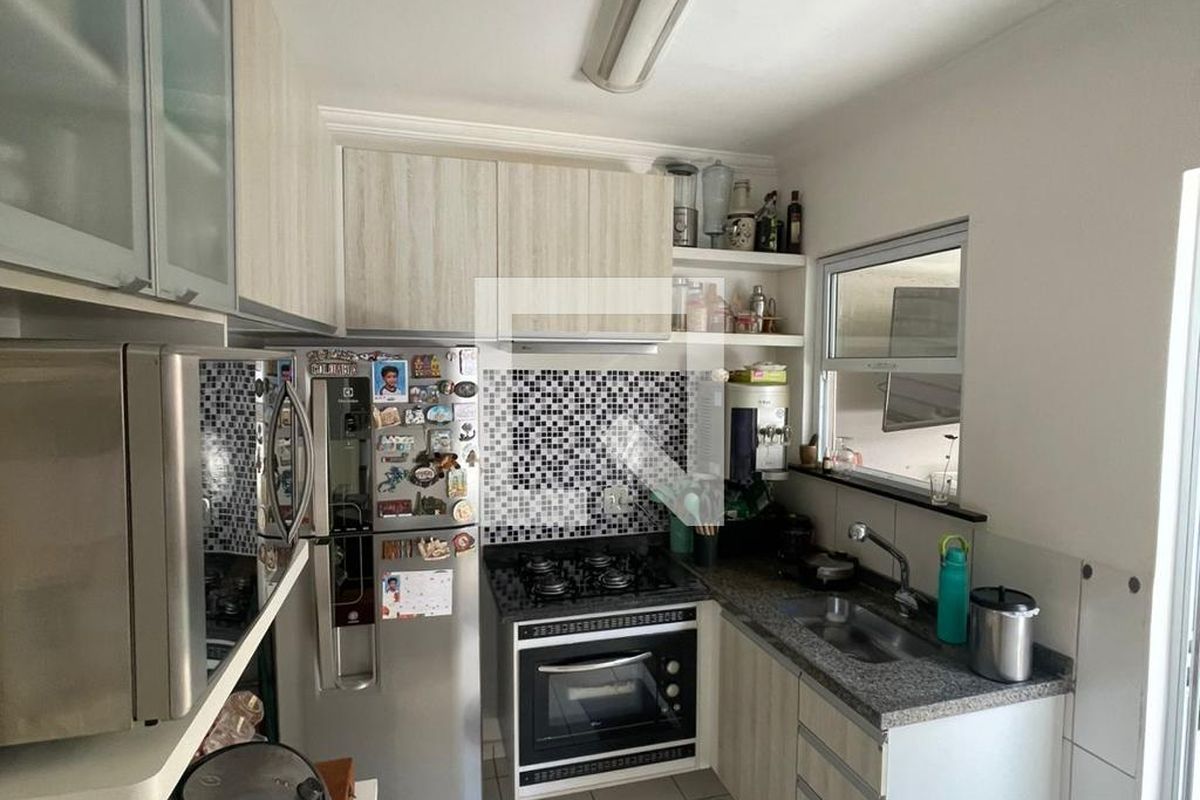 Casa à Venda - Mansões Santo Antônio, 3 Quartos,  80 m2 em , Campinas - sp | SoloBR