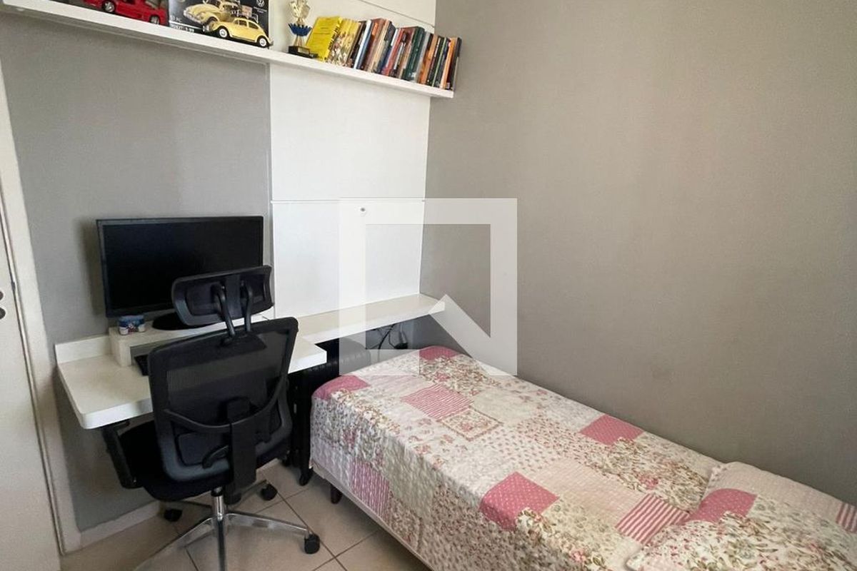 Casa à Venda - Mansões Santo Antônio, 3 Quartos,  80 m2 em , Campinas - sp | SoloBR
