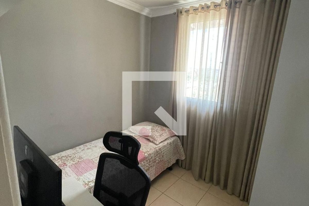 Casa à Venda - Mansões Santo Antônio, 3 Quartos,  80 m2 em , Campinas - sp | SoloBR