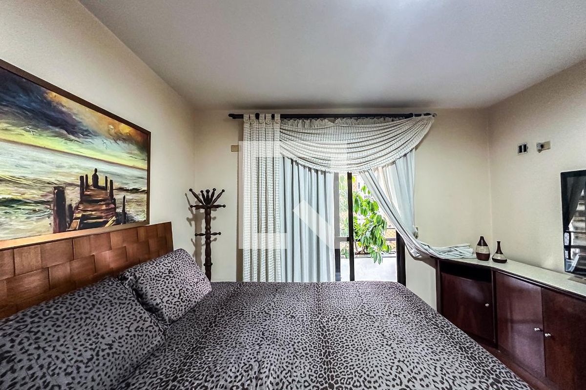 Apartamento, 4 quartos, 240 m² - Foto 17