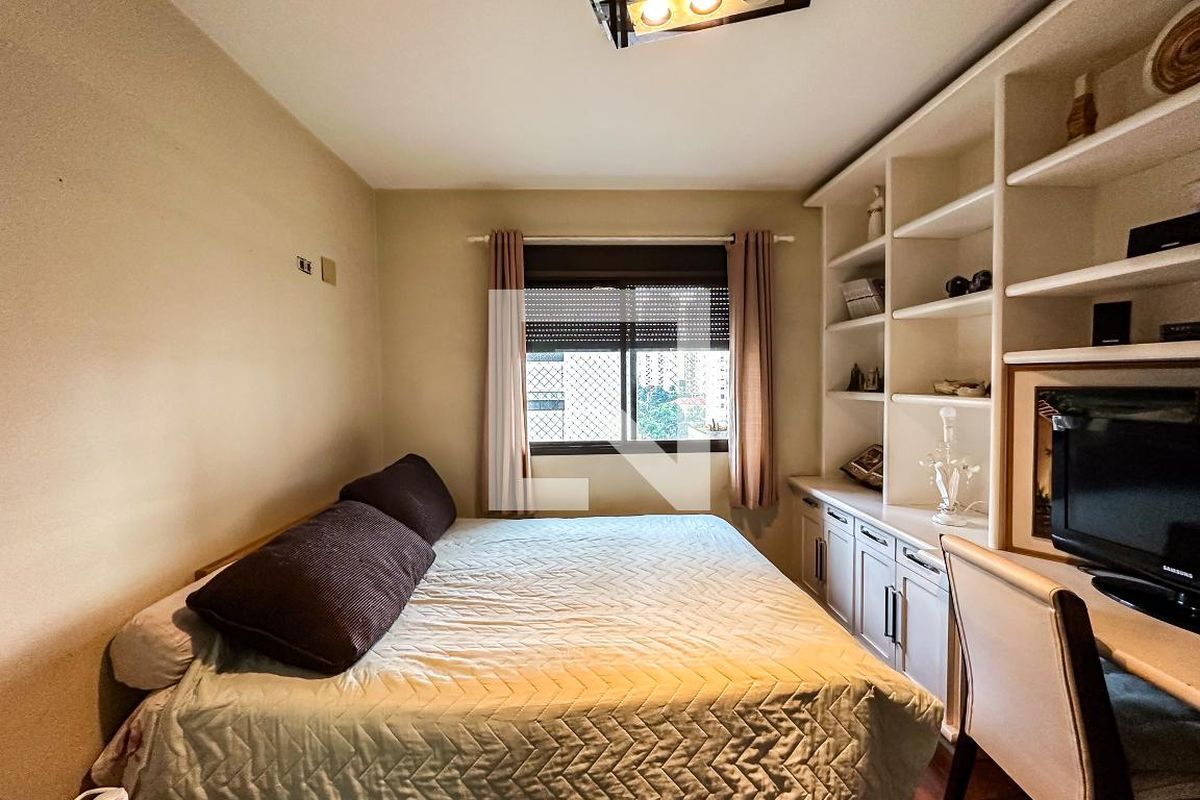 Apartamento, 4 quartos, 240 m² - Foto 50
