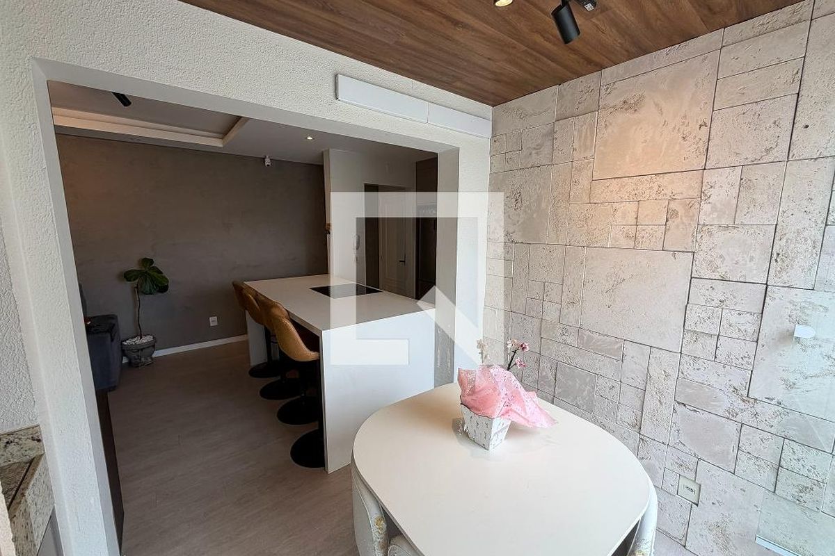 Apartamento à Venda - Mansões Santo Antônio, 2 Quartos,  66 m2 em , Campinas - sp | SoloBR