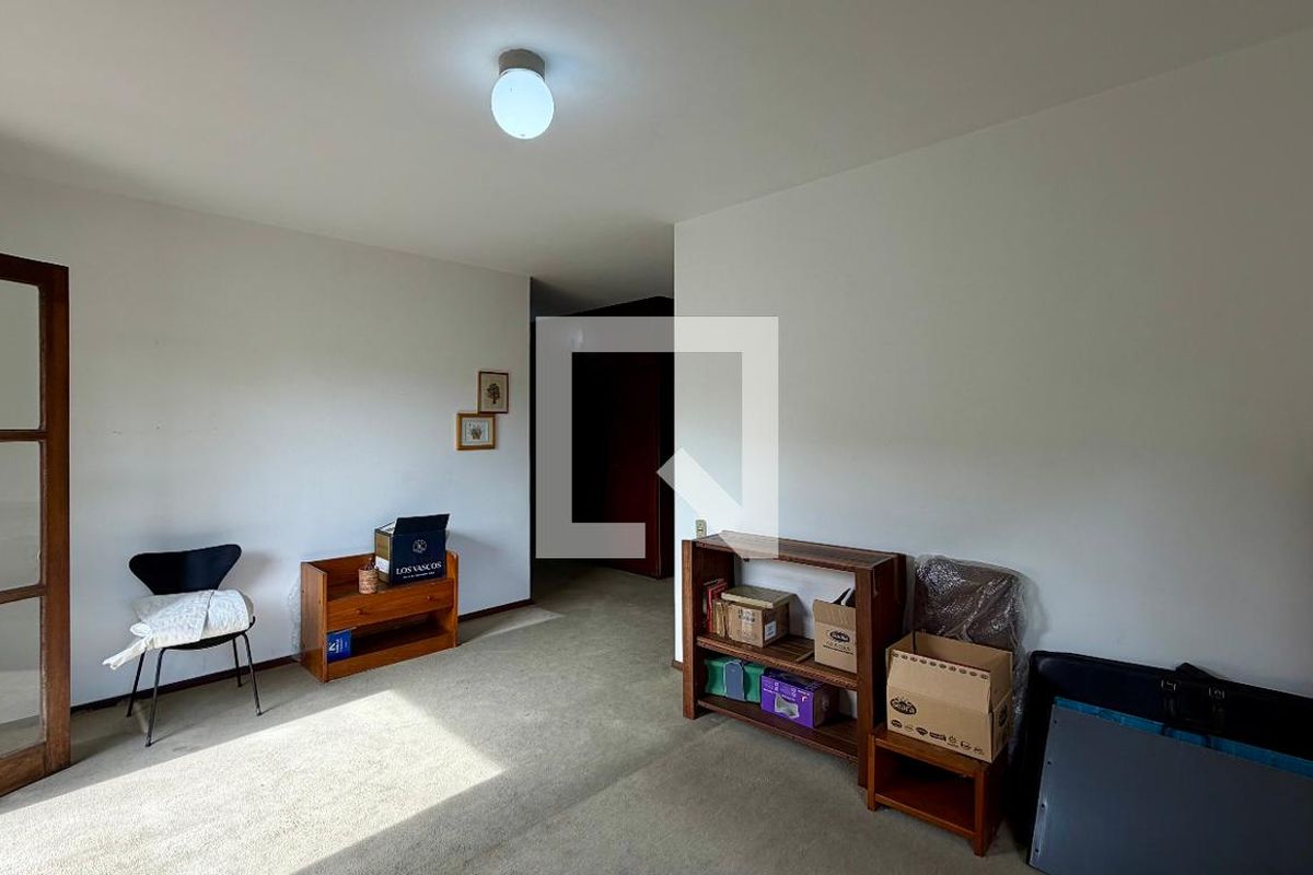 Casa, 4 quartos, 290 m² - Foto 38