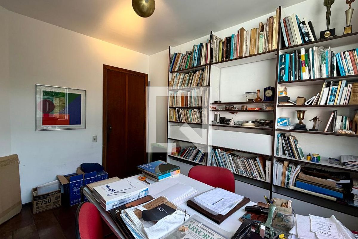 Casa, 4 quartos, 290 m² - Foto 30