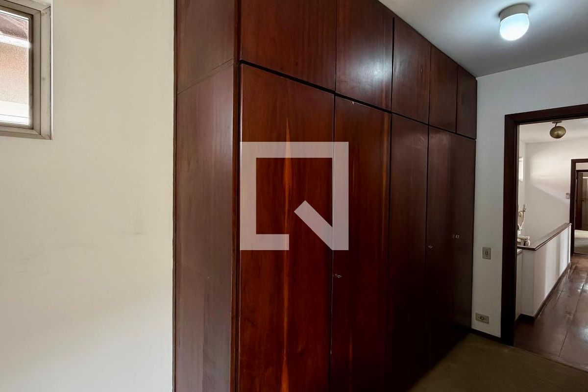 Casa, 4 quartos, 290 m² - Foto 84