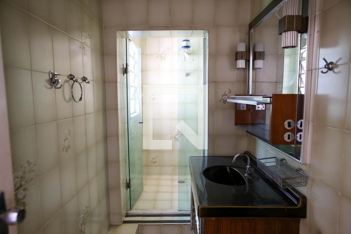 Casa, 3 quartos, 201 m² - Foto 38