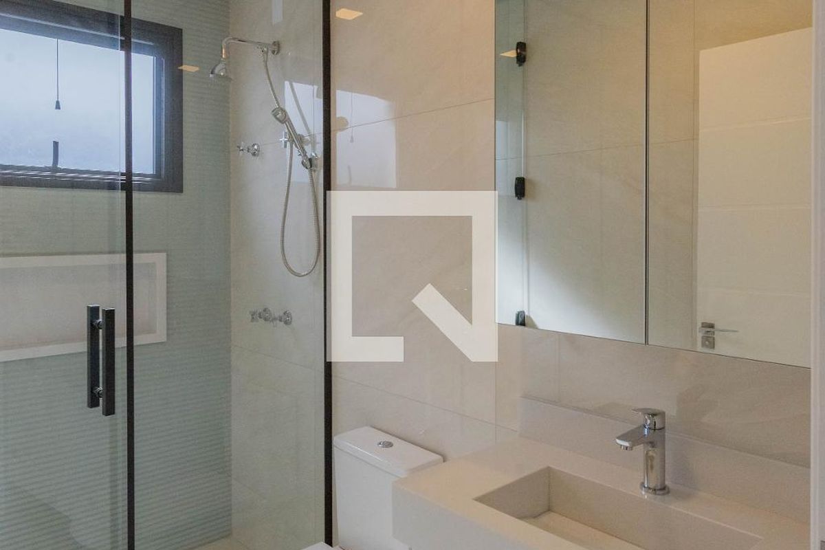 Casa à Venda - Swiss Park, 3 Quartos,  210 m2 em , Campinas - sp | SoloBR