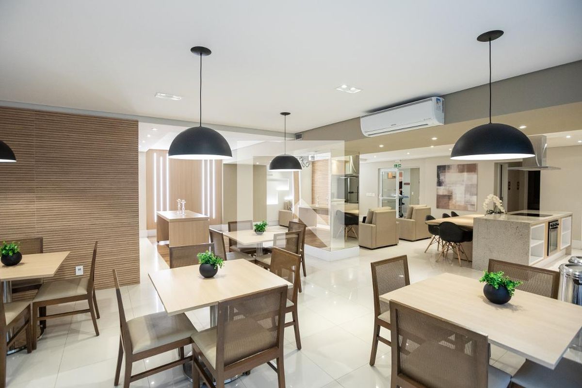 Apartamento à Venda - Bosque, 1 Quarto,  46 m2 em , Campinas - sp | SoloBR