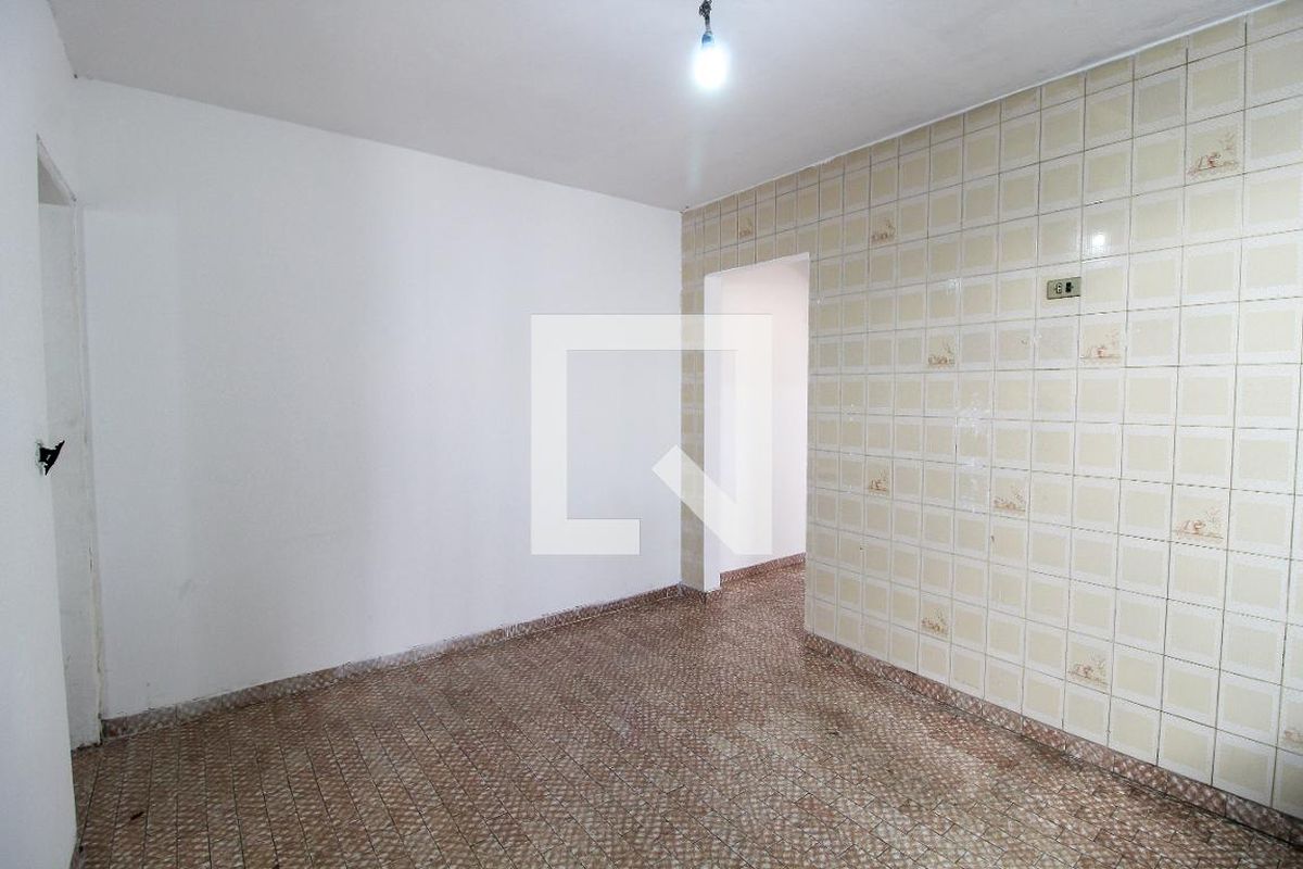 Casa, 2 quartos, 150 m² - Foto 11