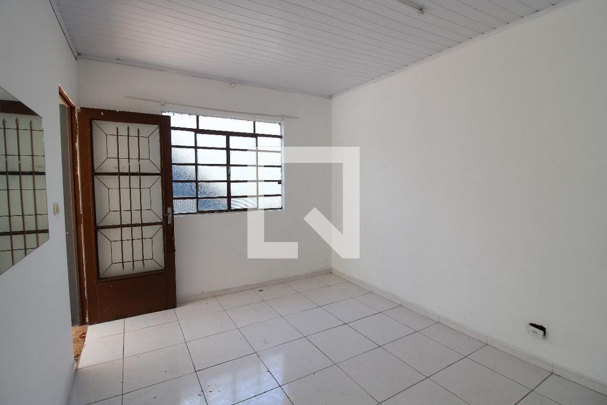Casa, 2 quartos, 150 m² - Foto 2