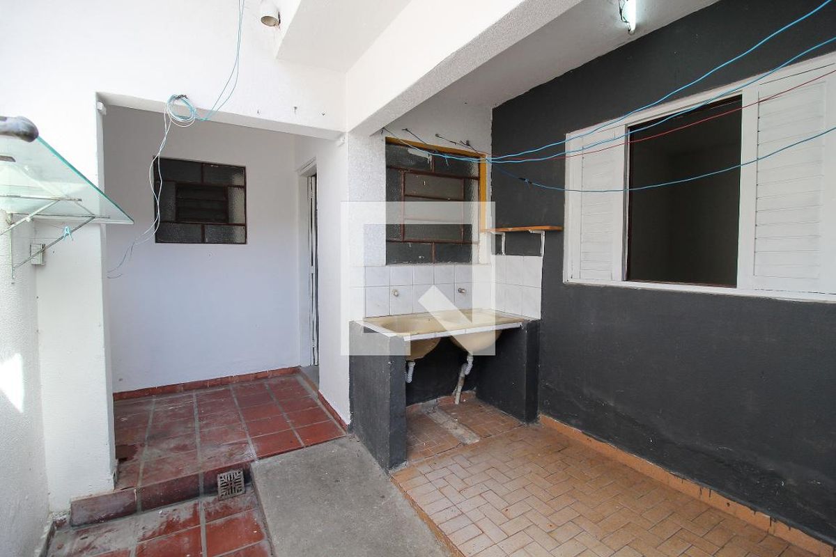Casa, 2 quartos, 150 m² - Foto 15