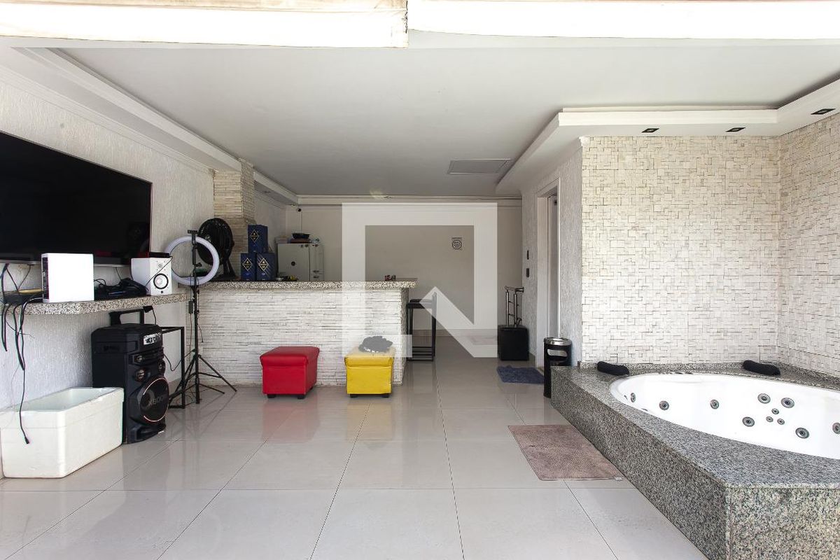 Casa, 3 quartos, 230 m² - Foto 62