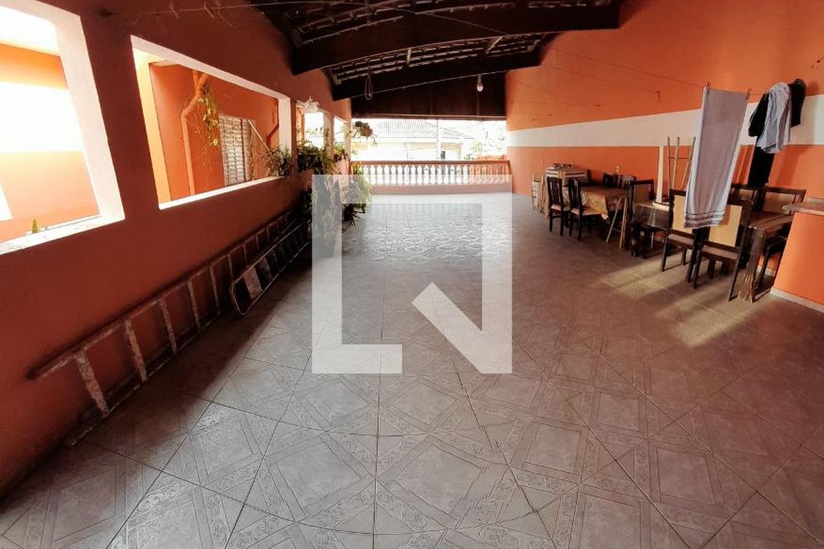 Casa, 4 quartos, 250 m² - Foto 25