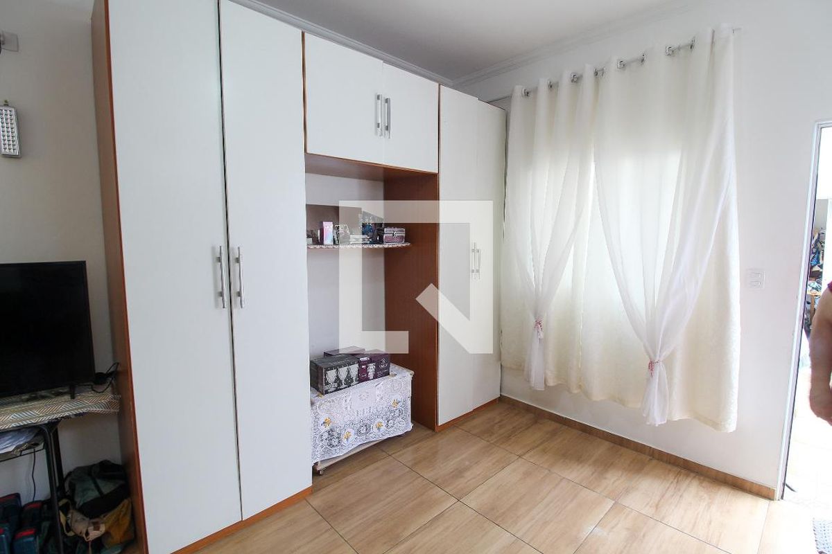 Casa, 2 quartos, 210 m² - Foto 16