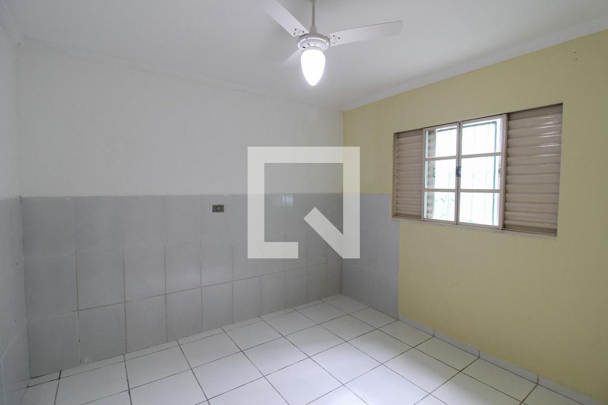 Casa, 3 quartos, 200 m² - Foto 44