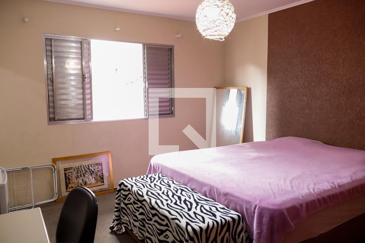 Casa, 4 quartos, 250 m² - Foto 27